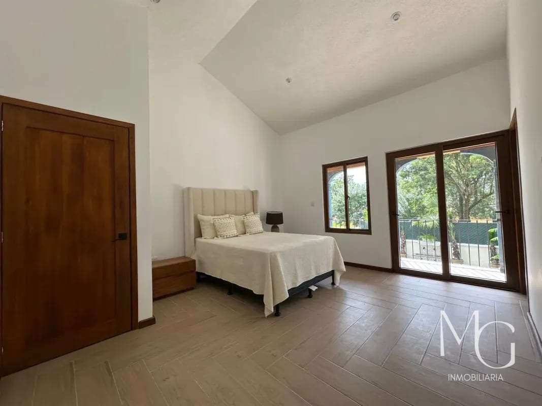 Vendo Casa Jardines de Antigua, el Panorama Antigua Guatemala — Casa en Venta en Ciudad Vieja, Sacatepéquez — foto 5 de 8