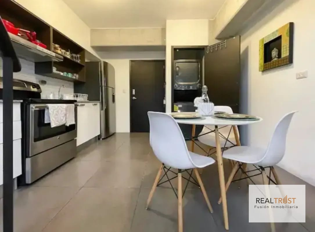 APARTAMENTO TIPO LOFT CON JARDÍN AMUEBLADO EN VENTA ZONA 10 — Apartamento en Venta en Zona 10, Guatemala, Ciudad — foto 7 de 11