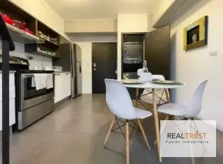 APARTAMENTO TIPO LOFT CON JARDÍN AMUEBLADO EN VENTA ZONA 10 — Apartamento en Venta en Zona 10, Guatemala, Ciudad — miniatura 7 de 11