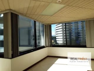 RENTA OFICINA MURANO CENTER ZONA 10 — Oficina en Alquiler en Murano Center, Zona 10, Guatemala, Ciudad — miniatura 1 de 6