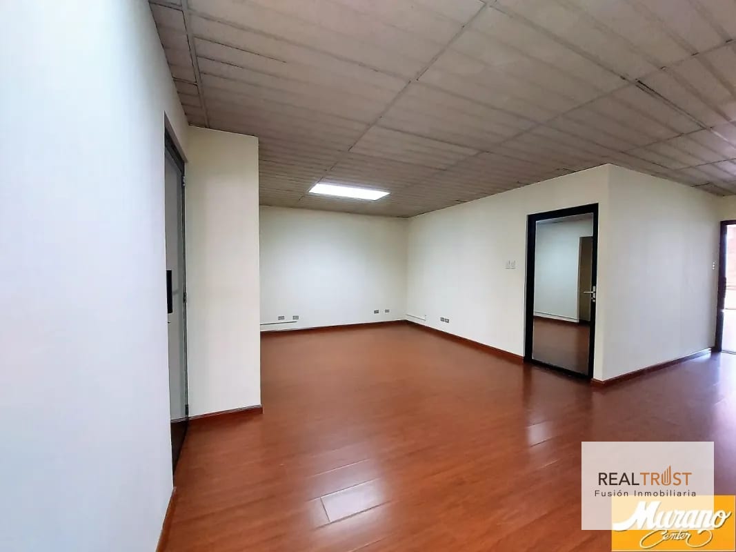 Renta de Oficina en Murano Center Zona 10 — Oficina en Alquiler en Murano Center, Zona 10, Guatemala, Ciudad — foto 4 de 4