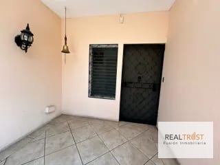 CASA EN RENTA ZONA 10 FUERA DE GARITA — Casa en Alquiler en Zona 10, Guatemala, Ciudad — miniatura 8 de 13