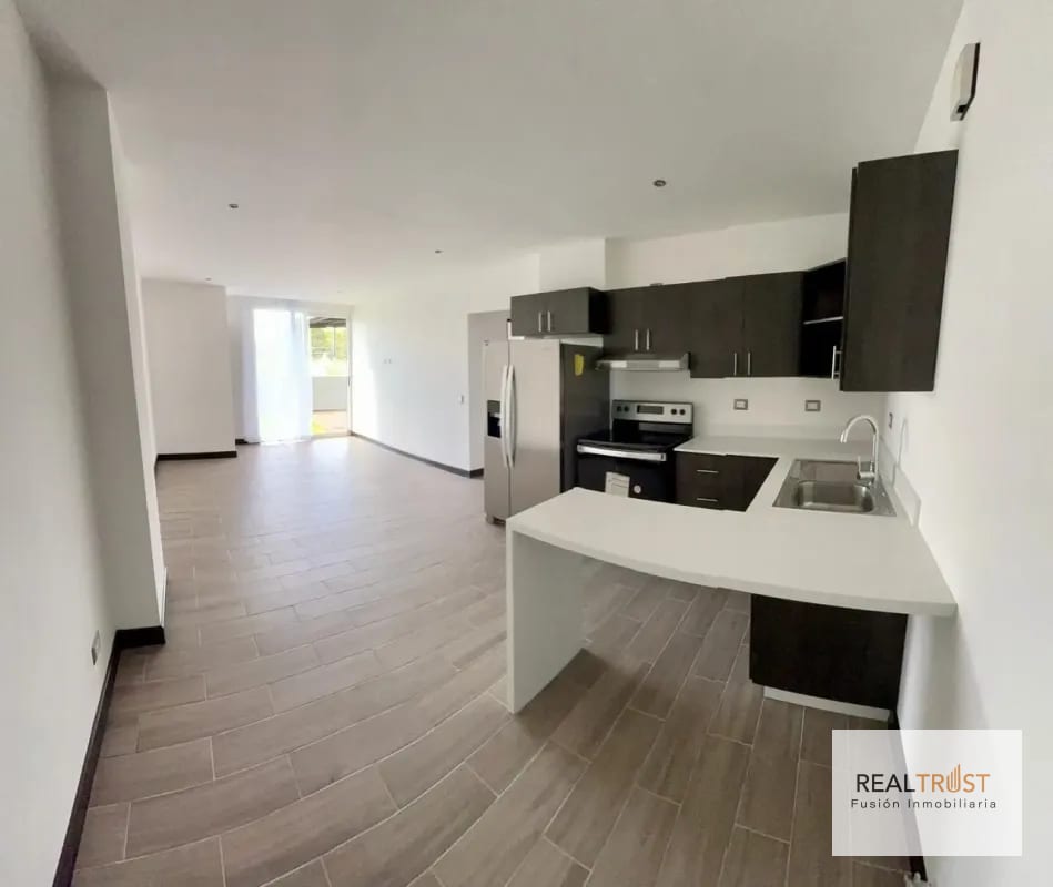 VENDO APARTAMENTO EDIFICIO DESTINY KM 14.5 CAES — Apartamento en Venta en Carretera a El Salvador, Guatemala, Ciudad — foto 8 de 14