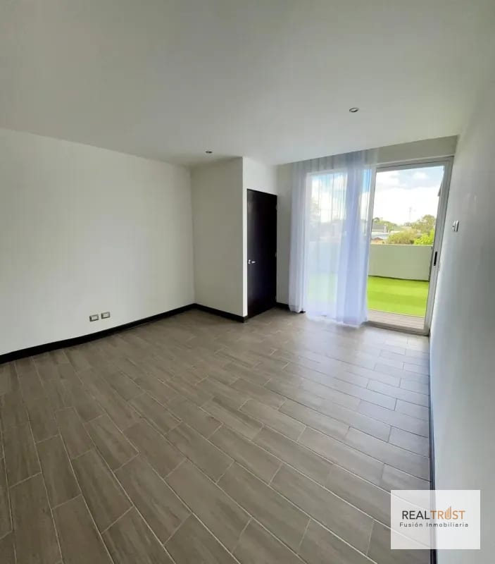 VENDO APARTAMENTO EDIFICIO DESTINY KM 14.5 CAES — Apartamento en Venta en Carretera a El Salvador, Guatemala, Ciudad — foto 7 de 14