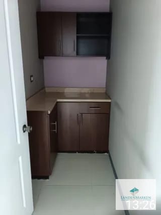 ALQUILER DE OFICINA EN ZONA 10 EDIFICIO  ZONA PRADERA TORRE 3 — Oficina en Alquiler en Zona Pradera, Zona 10, Guatemala, Ciudad — miniatura 2 de 4