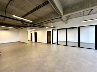 Oficina nueva de 137 mts2 en renta en zona 13 — Oficina en Alquiler en Elemento Plaza Berlín, Zona 13, Guatemala, Ciudad — miniatura 9 de 11