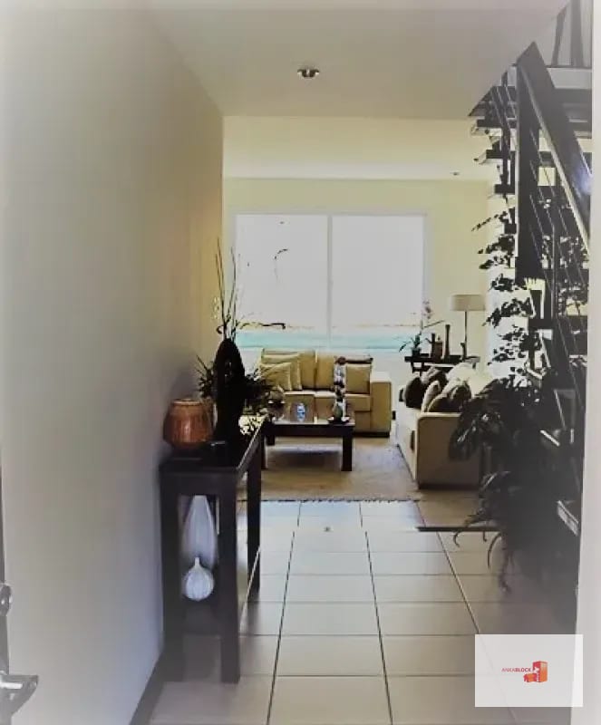 4Dormitorios - en esquina con jardín - Ensenada de San Isidro — Casa en Venta en Ensenada de San Isidro, Zona 16, Guatemala, Ciudad — foto 3 de 12