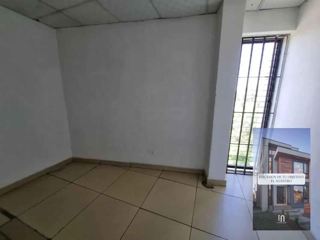 VENDO LOCAL COMERCIAL EN PRADERA ZONA 10 - Image 2