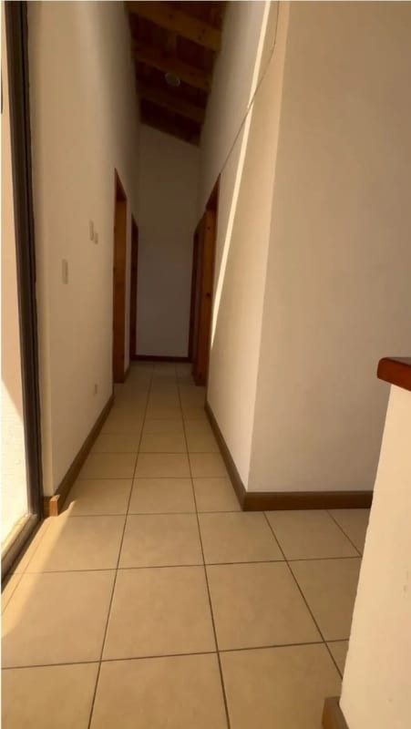 Rento Casa en Condominio San Mateo, Boulevard Acatan zona 16 — Casa en Alquiler en Zona 16, Guatemala, Ciudad — foto 6 de 14