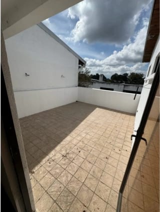 Rento Casa en Condominio San Mateo, Boulevard Acatan zona 16 — Casa en Alquiler en Zona 16, Guatemala, Ciudad — miniatura 5 de 14