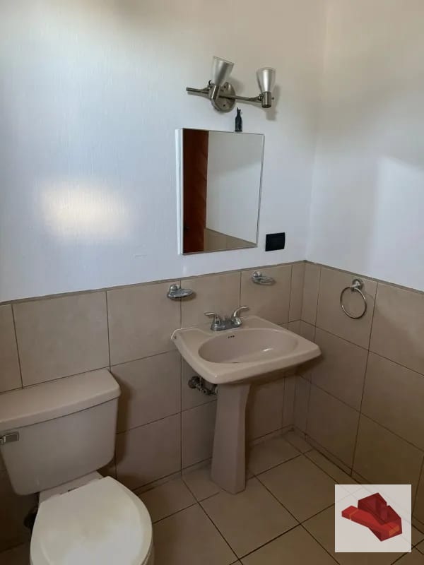 RENTA DE CASA EN COND. Z.14 (Sector la Villa) — Casa en Alquiler en Zona 14, Guatemala, Ciudad — foto 7 de 15