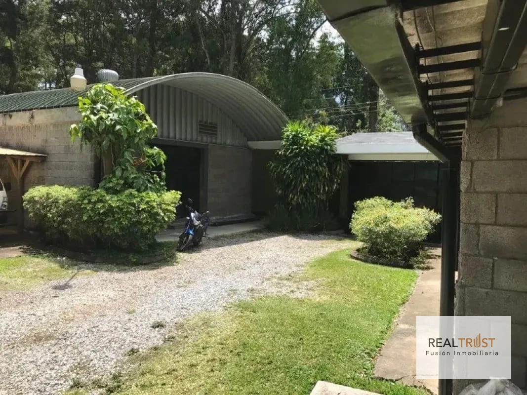 PROPIEDAD EN VENTA PARA DESARROLLO ZONA 16 — Casa en Venta en Zona 16, Guatemala, Ciudad — foto 5 de 6