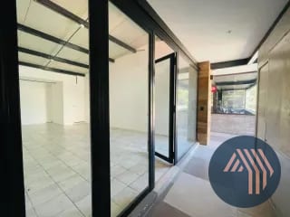 Alquiler de Local Comercial 45MT2 - Convenia Plaza, Zona 10 — Local en Alquiler en Zona 10, Guatemala, Ciudad — miniatura 4 de 8