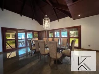 Mansión a la venta en Rio Dulce — Casa vacacional en Venta en Río dulce, Izabal — miniatura 2 de 15