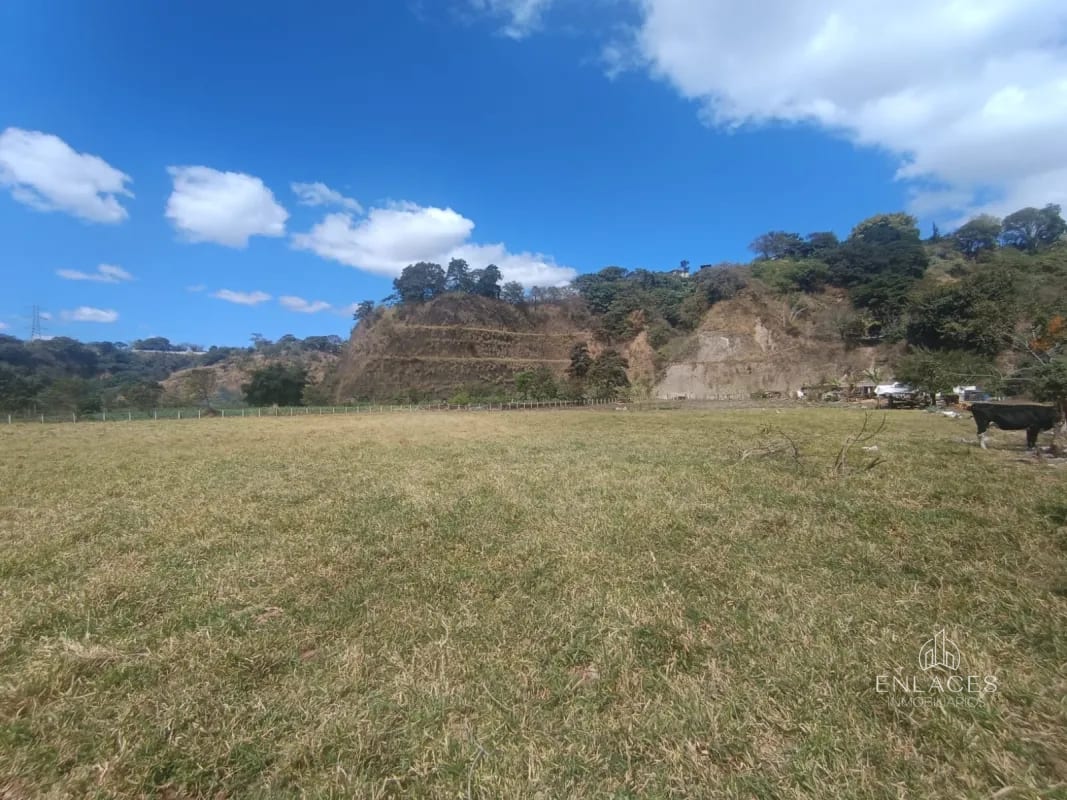 Terreno en venta •La Vas Km 5.5 Junto garita peaje — Terreno en Venta en Zona 12, Guatemala, Ciudad — foto 1 de 17