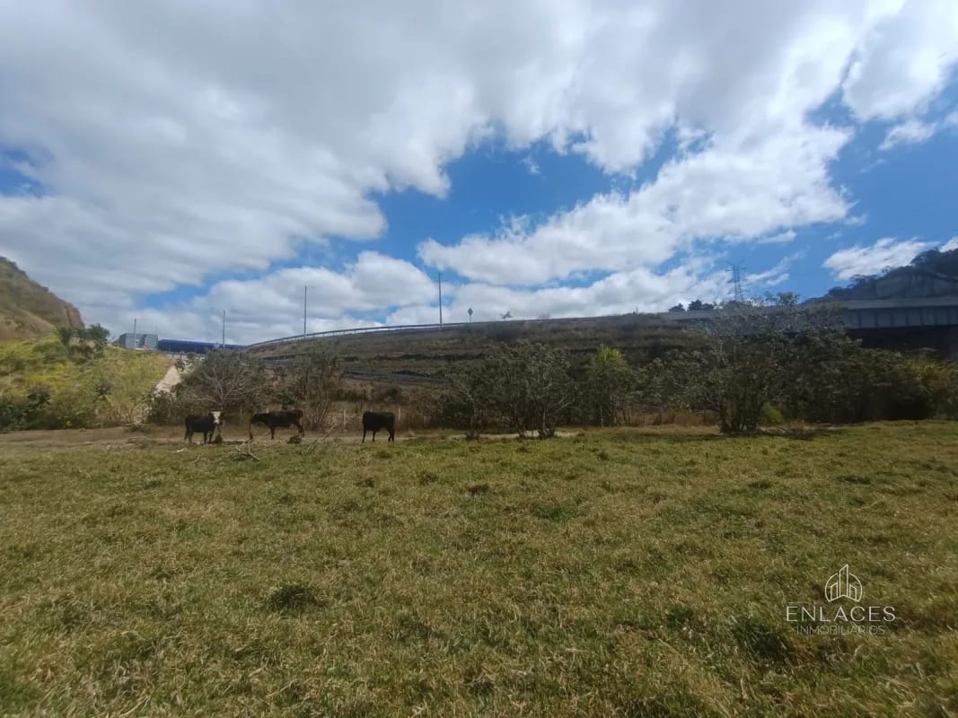 Terreno en venta •La Vas Km 5.5 Junto garita peaje — Terreno en Venta en Zona 12, Guatemala, Ciudad — foto 12 de 17