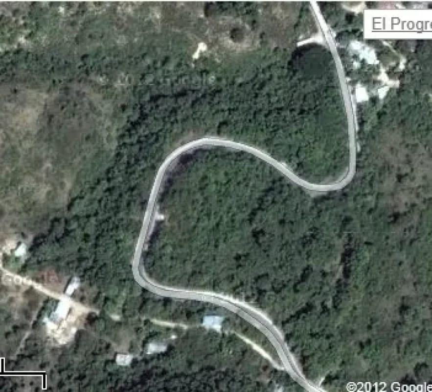 Terreno/ Finca Venta Kilómetro 31 Carr. al Atlántico San Antonio la Paz, el Progreso — Terreno en Venta en San Antonio La Paz, El Progreso — foto 3 de 4