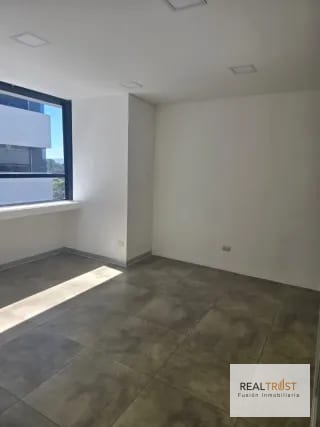 OFICINA EN RENTA ZONA 10 — Oficina en Alquiler en Zona 10, Guatemala, Ciudad — miniatura 7 de 7