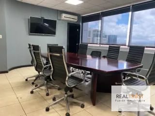 OFICINA EN RENTA EDIFICIO DUBAI CENTER ZONA 10 — Oficina en Alquiler en Zona 10, Guatemala, Ciudad — miniatura 6 de 7