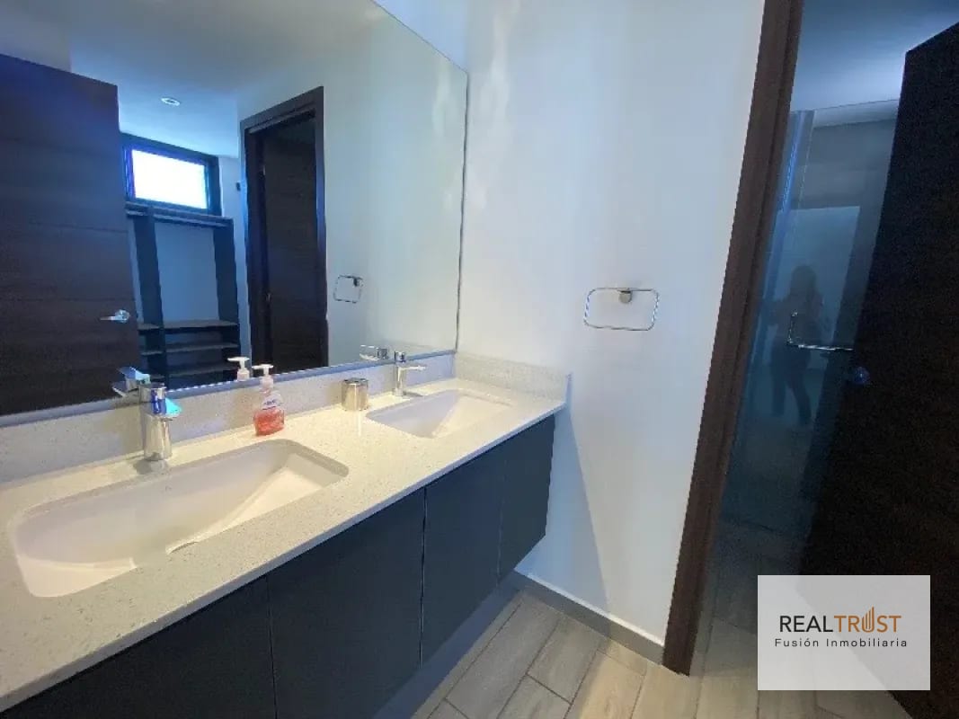 APARTAMENTO EN VENTA EDIFICIO PARQUE 15 — Apartamento en Venta en Zona 15, Guatemala, Ciudad — foto 7 de 12