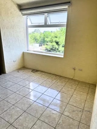 CASA EN VENTA ARRAZOLA 2 IDEAL PARA INVERSIONISTAS — Casa en Venta en Carretera a El Salvador, Guatemala, Ciudad — miniatura 3 de 12