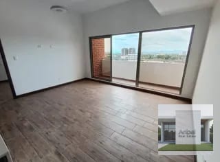 CASALINI DIAGONAL Apartamento 2 Dormitorios cada uno con baño, balcón y walk in closet Zona 10 — Apartamento en Alquiler en Casalini Diagonal 6, Zona 10, Guatemala, Ciudad — miniatura 11 de 11