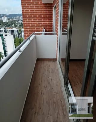 CASALINI DIAGONAL Apartamento 2 Dormitorios cada uno con baño, balcón y walk in closet Zona 10 — Apartamento en Alquiler en Casalini Diagonal 6, Zona 10, Guatemala, Ciudad — miniatura 10 de 11
