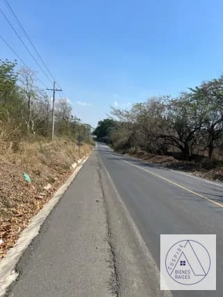 Autopista Puerto Quetzal km 80  11 manzanas en venta. — Terreno en Venta en Masagua, Escuintla — miniatura 4 de 7