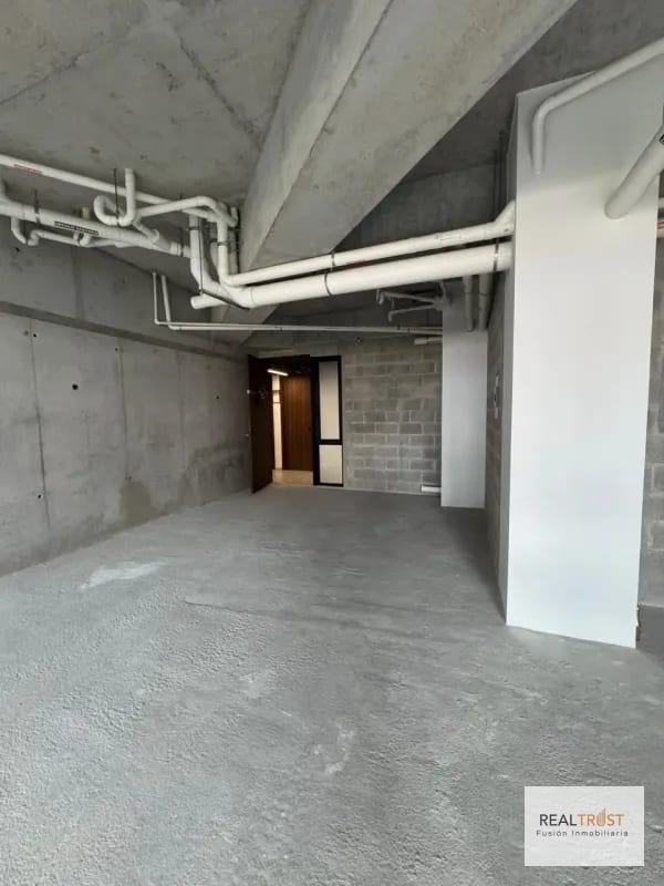 OFICINA EN RENTA EDIFICIO SÉPTIMO ZONA 4 — Oficina en Alquiler en Zona 4, Guatemala, Ciudad — foto 7 de 15