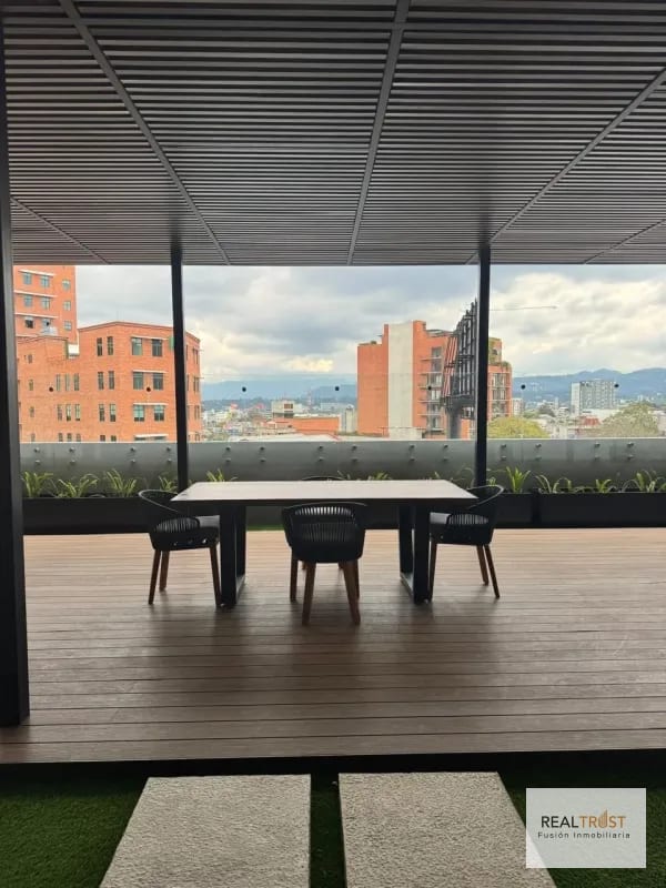 OFICINA EN RENTA EDIFICIO SÉPTIMO ZONA 4 — Oficina en Alquiler en Zona 4, Guatemala, Ciudad — foto 4 de 15