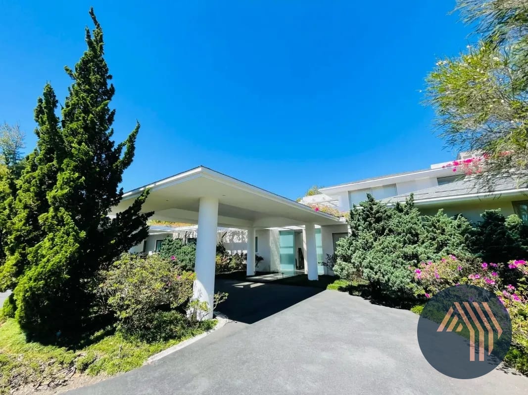 Venta de Lujosa Mansión con Piscina y Helipuerto - Sausalito, Fraijanes — Casa en Venta en Sausalito, Carretera a El Salvador, Guatemala, Ciudad — foto 17 de 17
