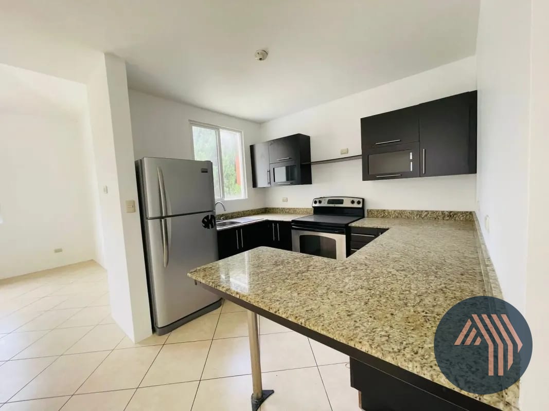ALQUILER DE APARTAMENTO - JOYA DE ORO, KM 24.5 CES — Apartamento en Alquiler en Joya de Oro, Carretera a El Salvador, Guatemala, Ciudad — foto 10 de 13