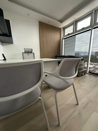 RENTA CLINICA MEDICA AMUEBLADA Y EQUIPADA MEDIKA 10 — Clínica en Alquiler en Medika 10, Zona 10, Guatemala, Ciudad — miniatura 8 de 8
