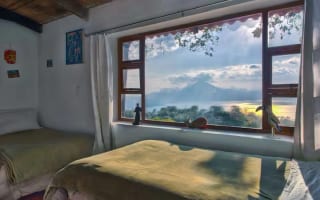 Casa en venta con vista al Lago de Atitlan a 20 minutos de Panajachel — Casa vacacional en Venta en San Andres Semetabaj, Sololá — miniatura 6 de 17