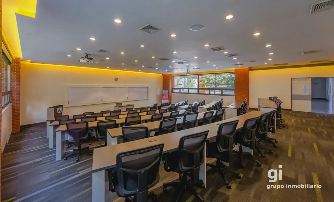 Interesante Propiedad en alquiler para Negocio, Academias, Universidades, Restaurantes, Negocios de Entretenimiento y más en zona 15. — Local en Alquiler en Zona 15, Guatemala, Ciudad — foto 5 de 11
