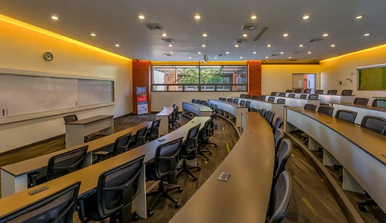 Interesante Propiedad en alquiler para Negocio, Academias, Universidades, Restaurantes, Negocios de Entretenimiento y más en zona 15. — Local en Alquiler en Zona 15, Guatemala, Ciudad — foto 4 de 11