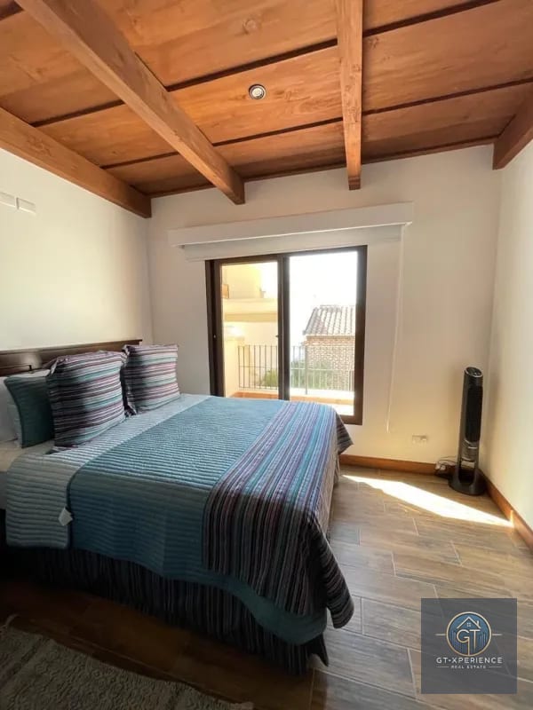 Linda casa en Antigua Guatemala, Condado El Obispo — Casa en Venta en Antigua, Sacatepéquez — foto 6 de 16