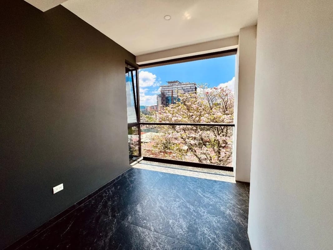Apartamento en Renta en Zona 10 con Espacios Amplios y Funcionales + Amenidades Exclusivas — Apartamento en Alquiler en Zona 10, Guatemala, Ciudad — foto 12 de 17