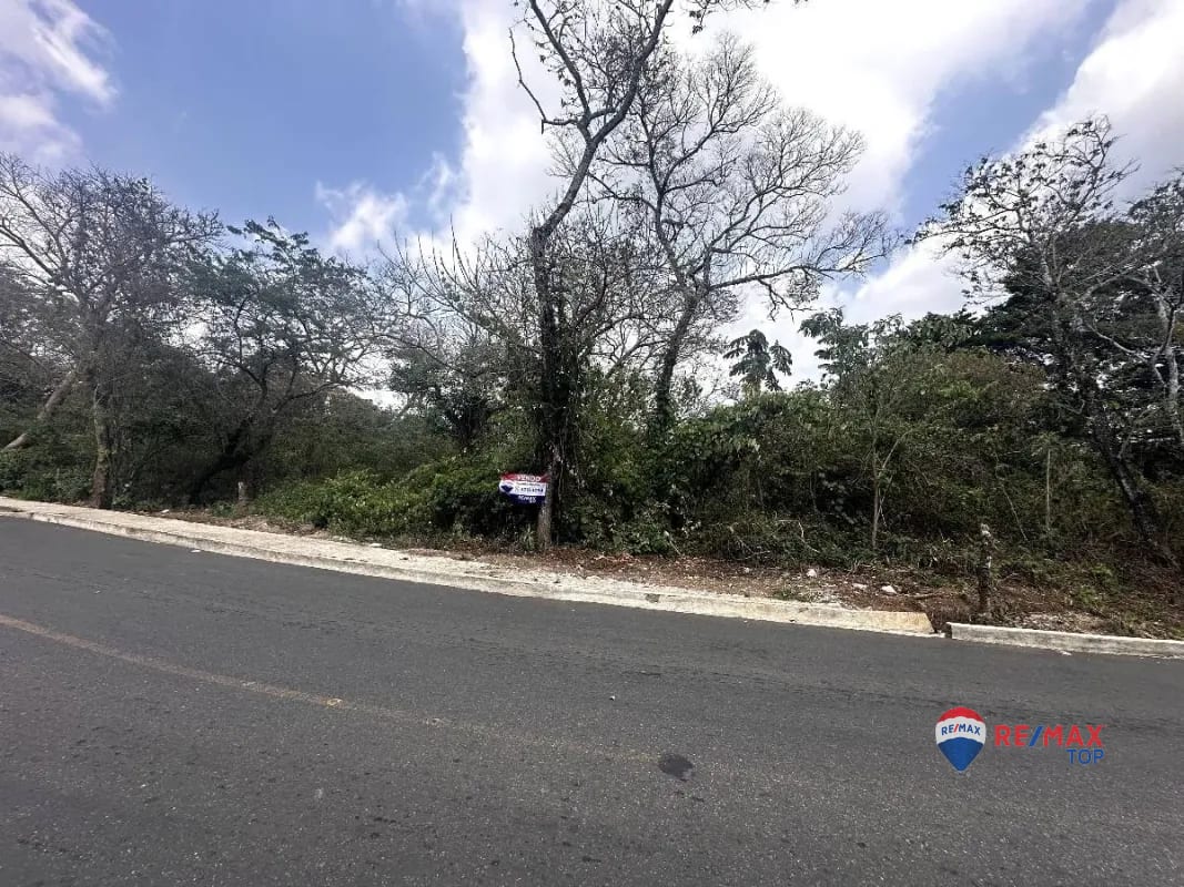 TERRENO PARA USO RESIDENCIAL O COMERCIAL EN KM. 30 CA-1 RUTA A EL SALVADOR, FRAIJANES — Terreno en Venta en km 26-30, Carretera a El Salvador, Guatemala, Ciudad — foto 7 de 7