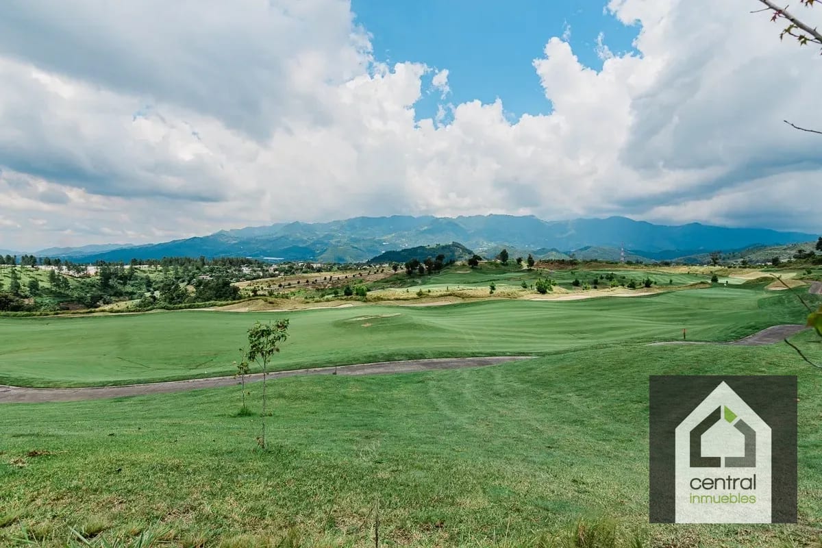 Terreno en venta con vistas premium en El Pulté Golf, zona 16 — Terreno en Venta en El Pulté Golf, Zona 16, Guatemala, Ciudad — foto 5 de 9