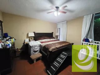 VENDO CASA EN SAN CRISTOBAL SECTOR B4 ZONA 8 MIXCO — Casa en Venta en Richmond, Zona 8 Mixco, Guatemala, Ciudad — miniatura 5 de 9