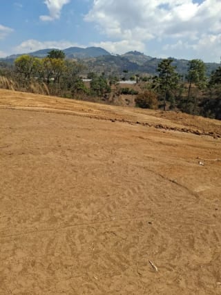 𝐓𝐄𝐑𝐑𝐄𝐍𝐎 𝐄𝐍 𝐕𝐄𝐍𝐓𝐀-𝐒𝐔𝐌𝐏𝐀𝐍𝐆𝐎 — Terreno en Venta en Sumpango, Sacatepéquez — miniatura 4 de 4