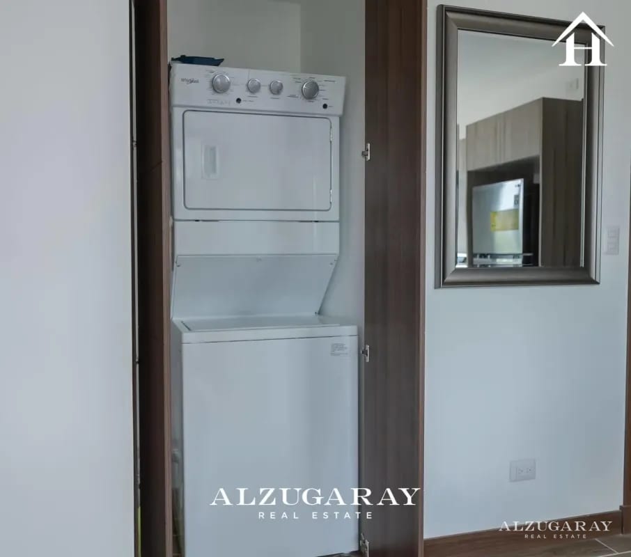 APTO. AMUEBLADO Z.14 2 HAB./ SECTOR LA VILLA — Apartamento en Venta en Zona 14, Guatemala, Ciudad — foto 7 de 10