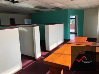 Oficina en Renta Zona 10 Edificio S y M — Oficina en Alquiler en Zona 10, Guatemala, Ciudad — miniatura 1 de 12