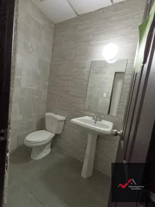 Oficina en Renta Zona 10 — Oficina en Alquiler en Zona 10, Guatemala, Ciudad — miniatura 4 de 9
