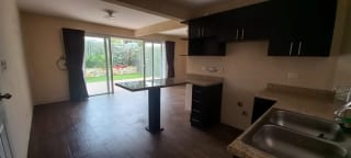 Linda y acogedora casa en Venta en Paseo Arrazola (CAES) — Casa en Venta en Carretera a El Salvador, Guatemala, Ciudad — miniatura 12 de 15