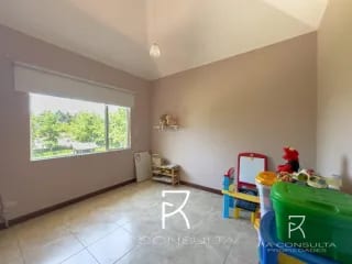 Casa en Venta Portal del Bosque 2 — Casa en Venta en Portal del Bosque II, Carretera a El Salvador, Guatemala, Ciudad — miniatura 4 de 8