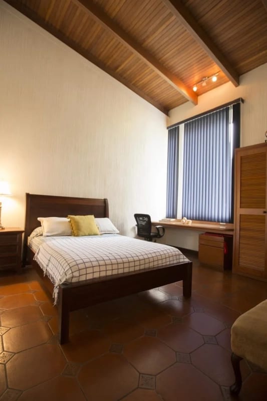 Casa de UN NIVEL EN VENTA en Santa Rosalía  — Casa en Venta en Santa Rosalia La Laguna, Carretera a El Salvador, Guatemala, Ciudad — foto 9 de 12