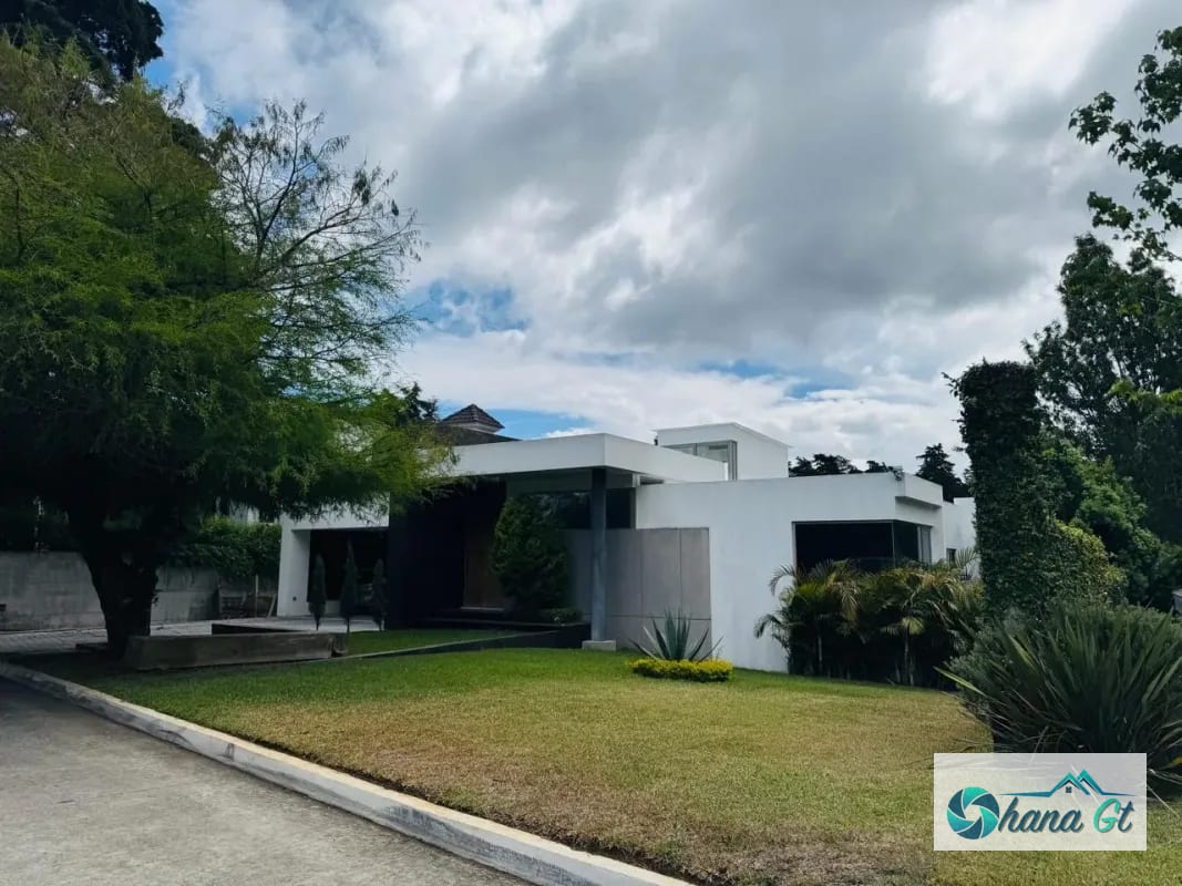 CASA MODERNA EN VENTA, KM 16.5 CAES COND. SAN FRANCISCO JAVIER — Casa en Venta en Carretera a El Salvador, Guatemala, Ciudad — foto 1 de 17