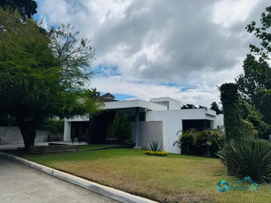 Casa Moderna en Venta, KM 16.5 CAES Cond. San Francisco Javier — Casa en Venta en Carretera a El Salvador, Guatemala, Ciudad — foto 1 de 17